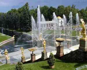 Музей-заповедник в Петергофе, парки мира